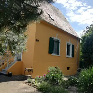 haus-am-see-altrip.frankfurtammainhotels.com/